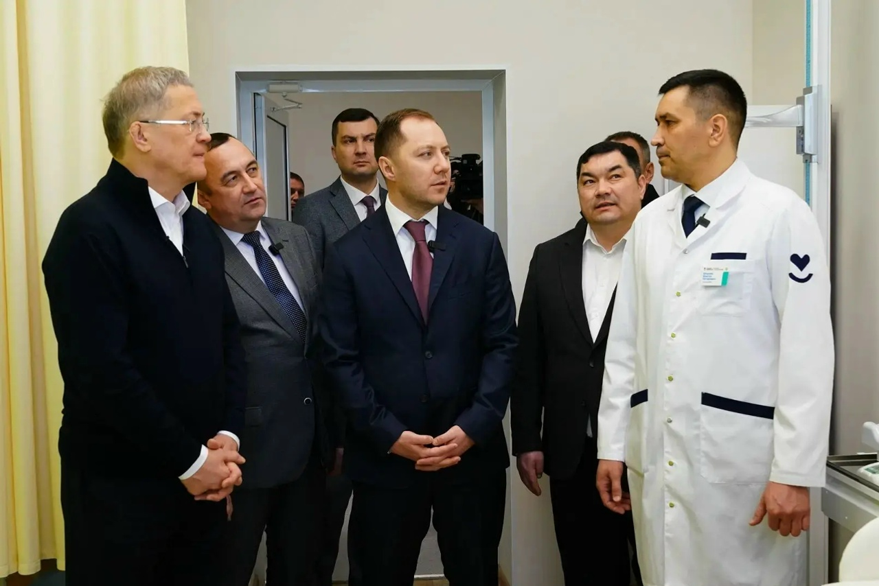 Радий Хәбиров: ҡала ла, район да әүҙем үҫешә