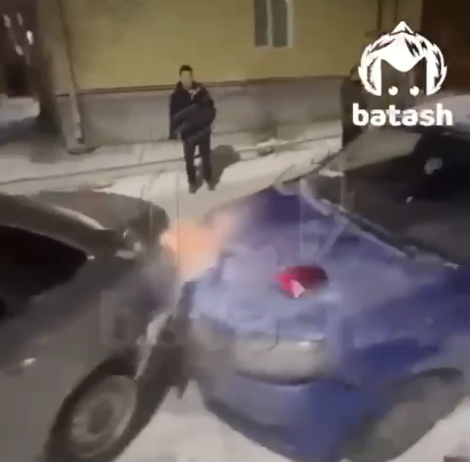 Сит машинаны бәрҙергән, әхирәтен тапаған