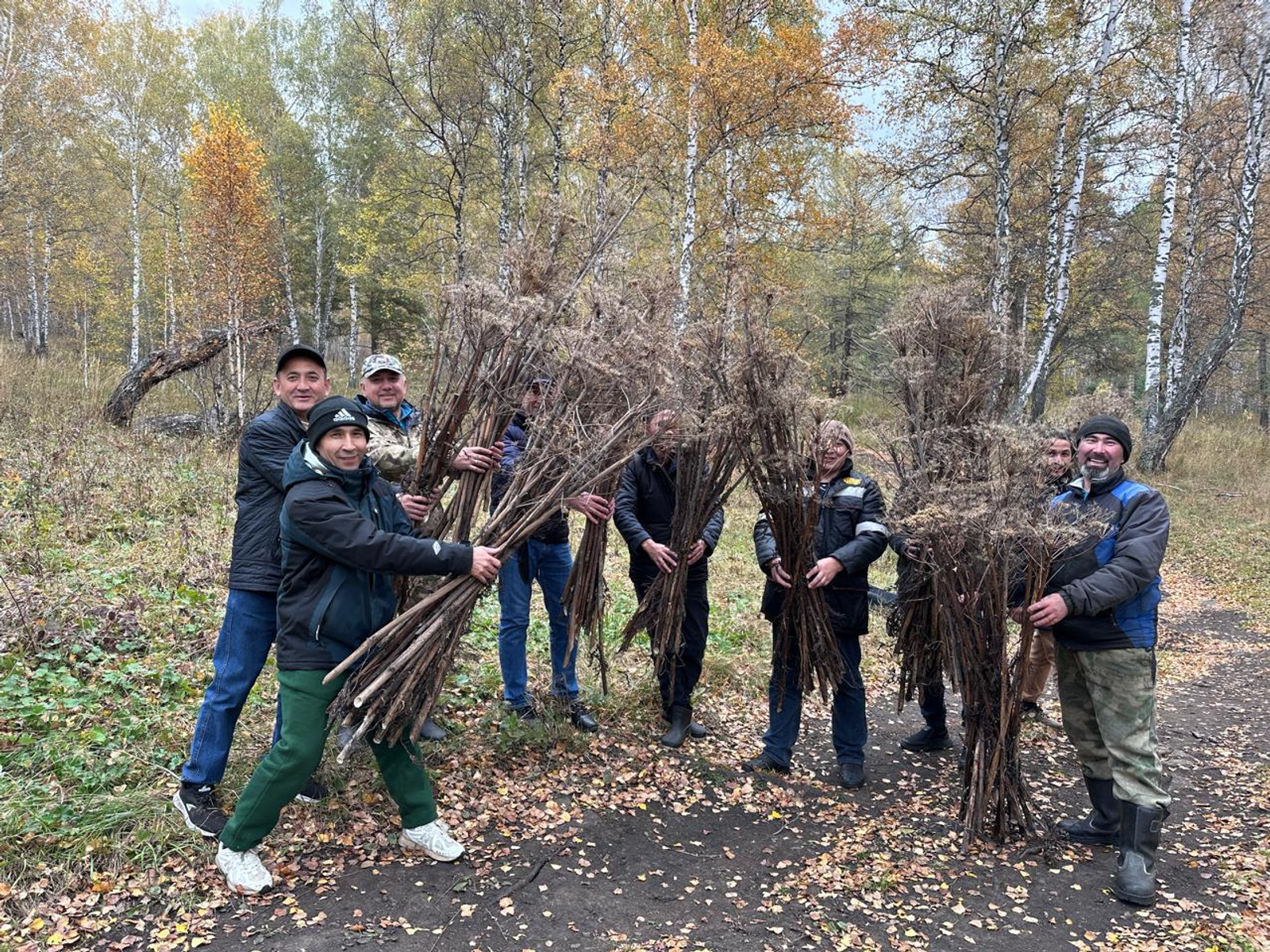 Ҡурай көнө менән, дуҫтар!