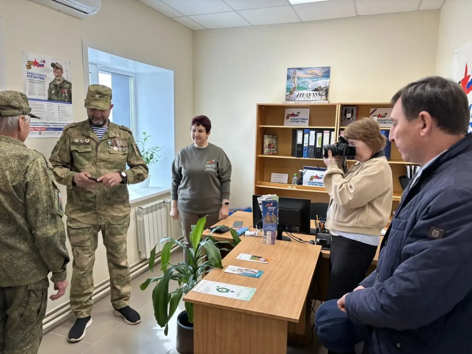 Өфөлә контракт төҙөүгә булышлыҡ итеүсегә түләү бар