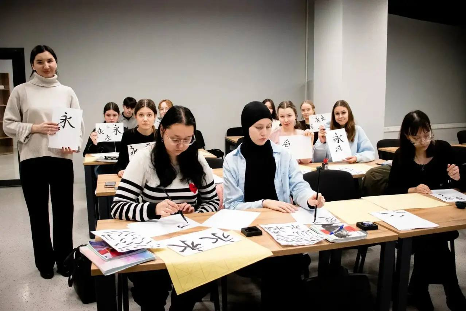 Вуз-ара кампус резиденты Чанчжоу университеты менән бергә институт асты