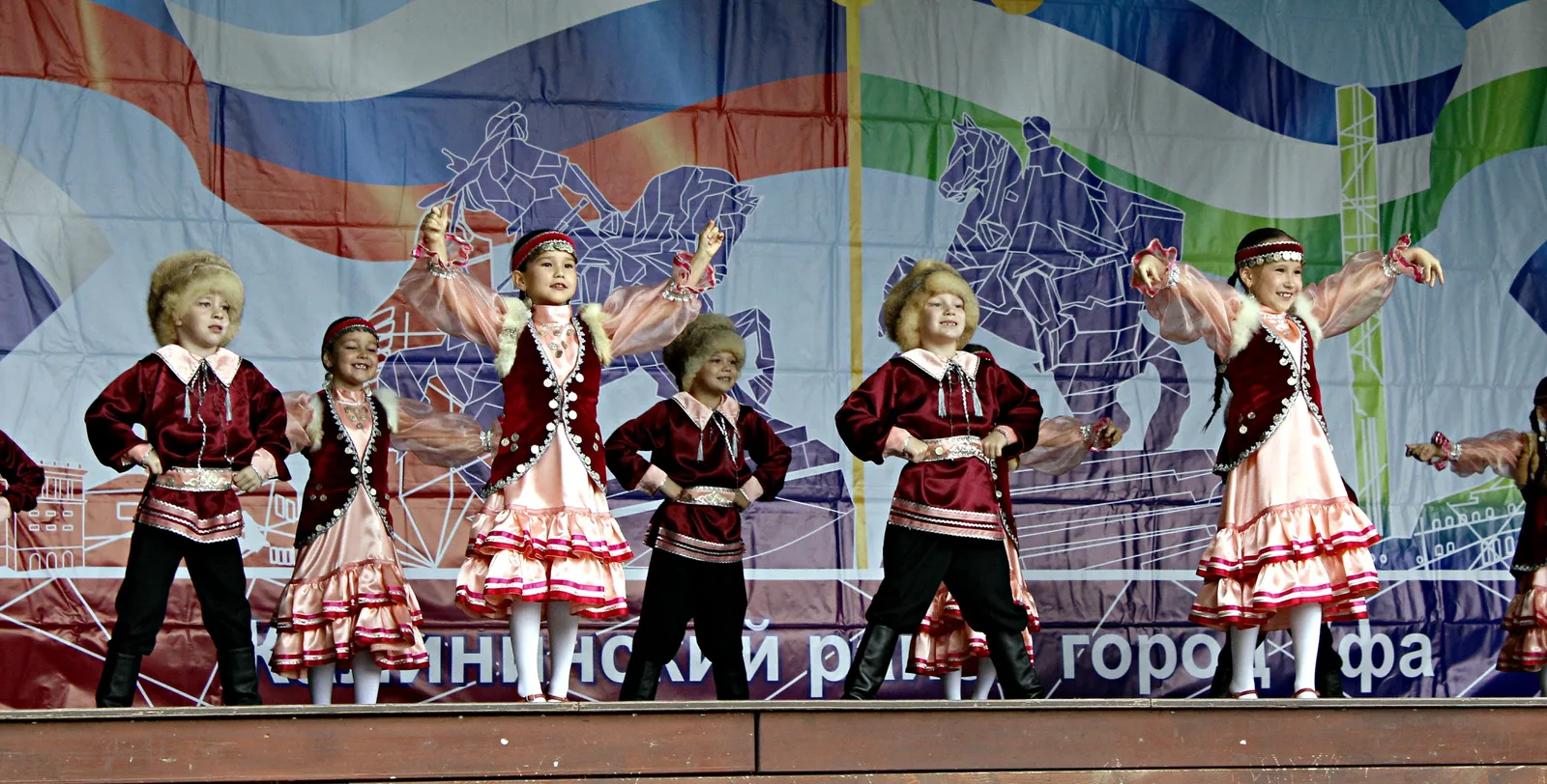 Беренсе май мәҙәниәт һәм ял паркы. Өфө