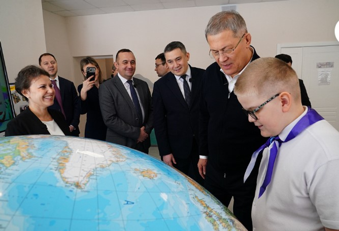 Радий Хәбиров яңыртылған Учалы коррекция мәктәп-интернатында