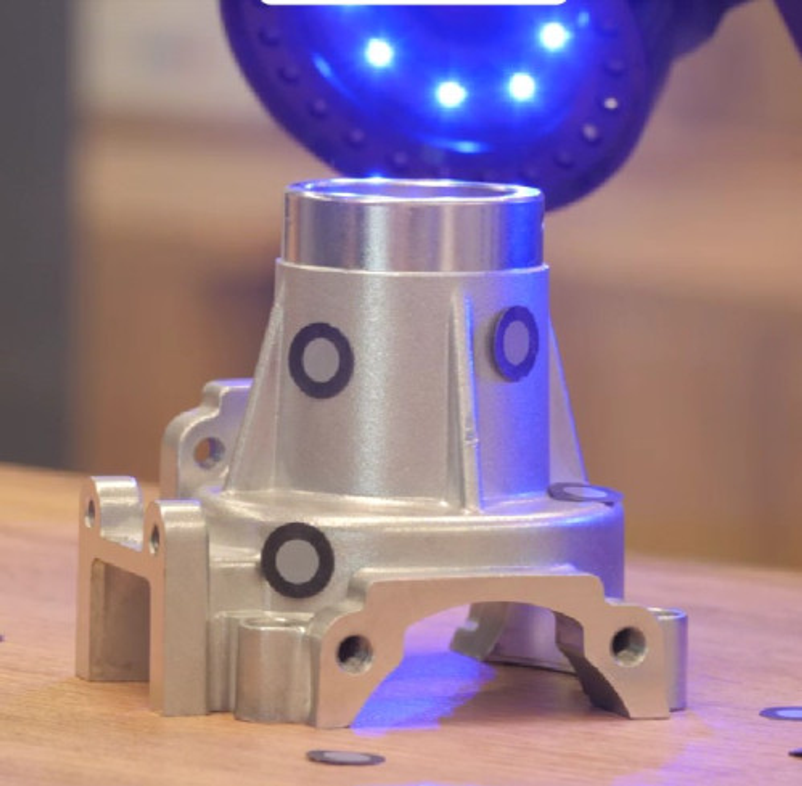 Өфөлә дрондарға двигателдәр яһайҙар