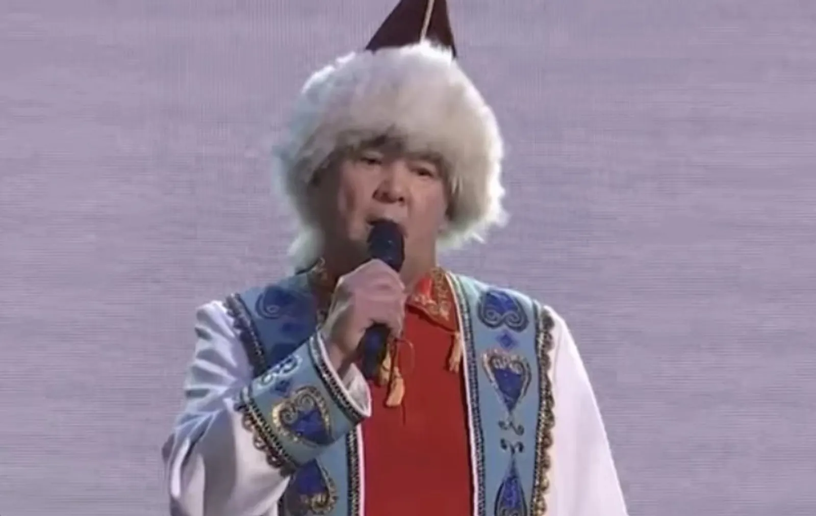 Иҫ киткес тауыш...