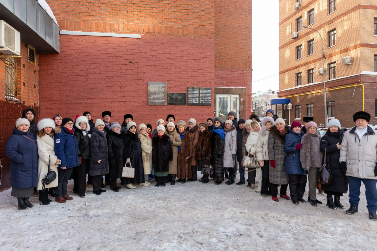 Ғалимә Фирҙәүес Хисамитдиноваға мемориаль таҡтаташ асылды