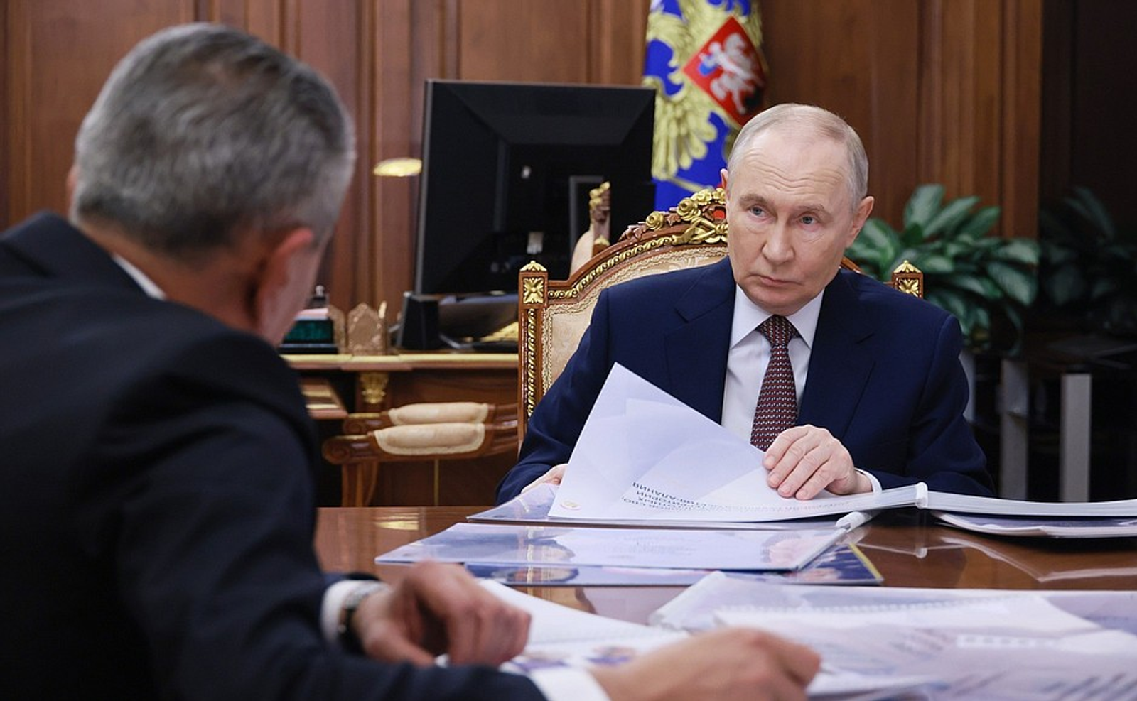 Владимир Путин Сергей Меняйло менән осрашты