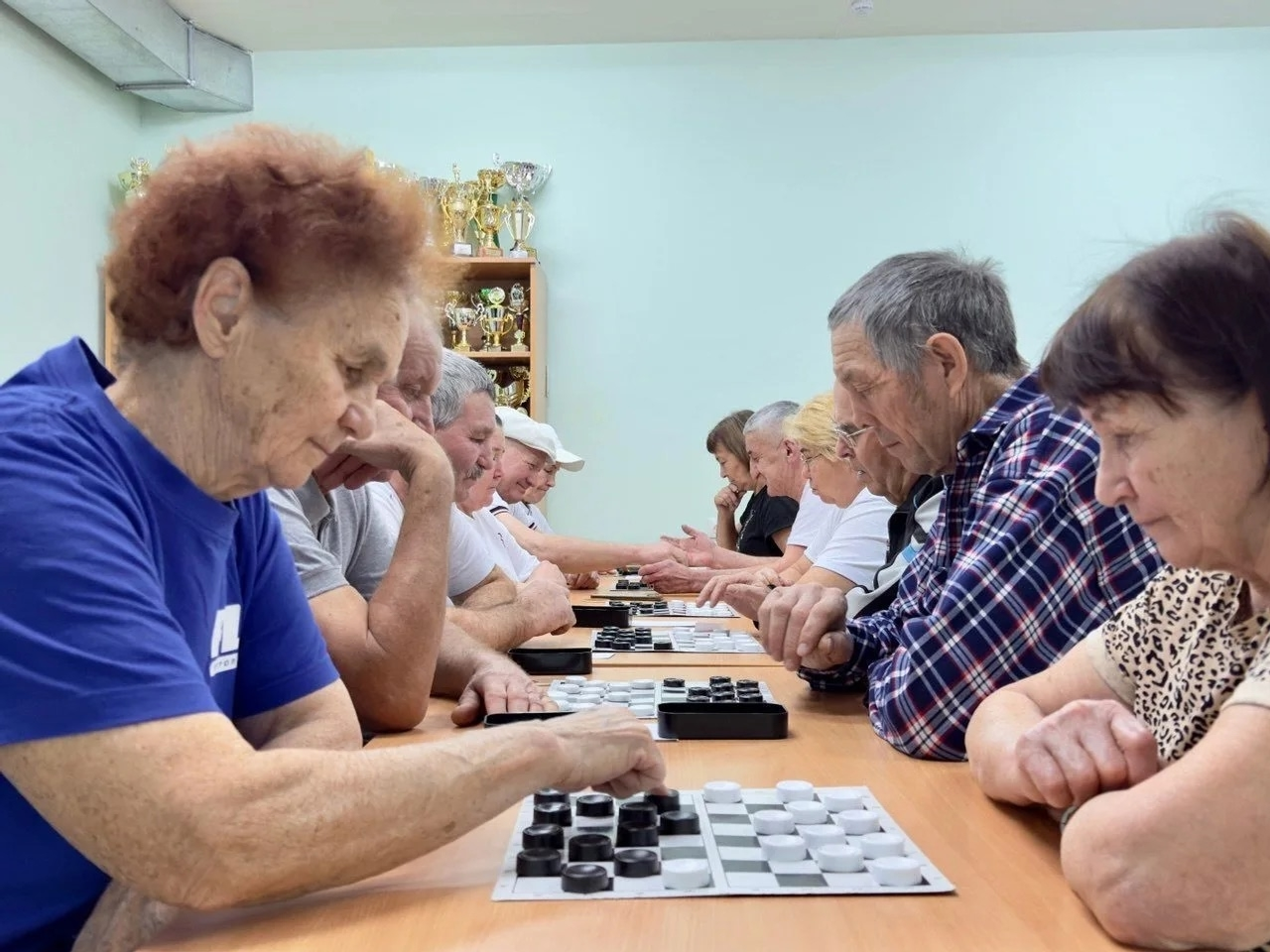 Өлкәндәр спортты бик ярата