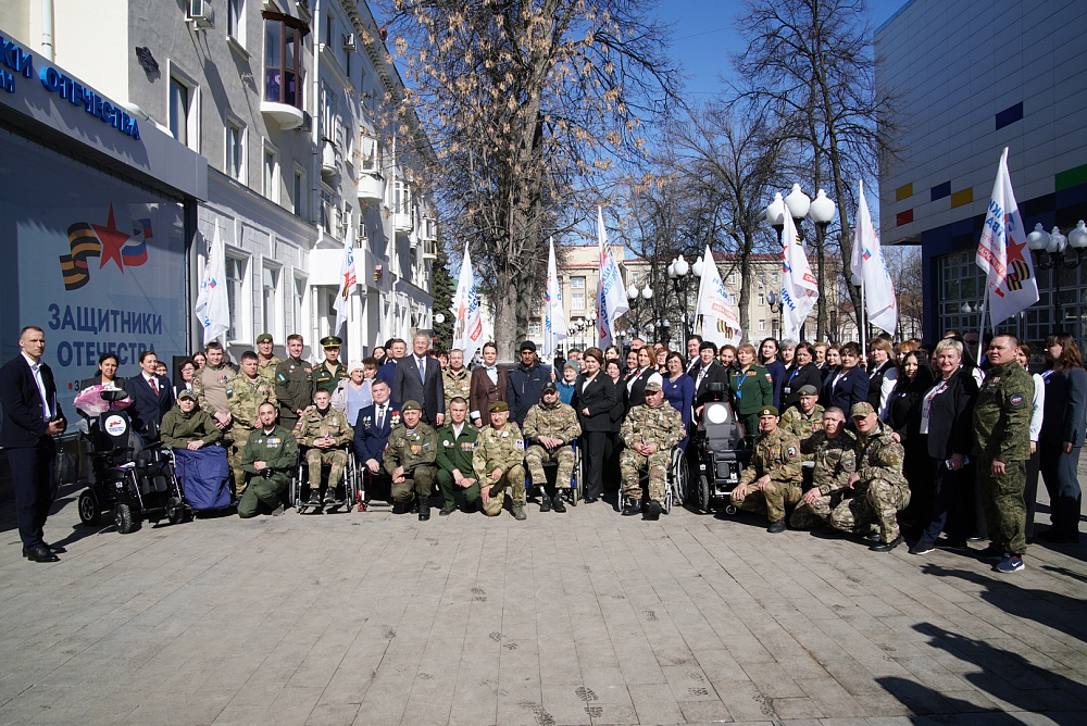 Автомобиль асҡыстары тапшырылды