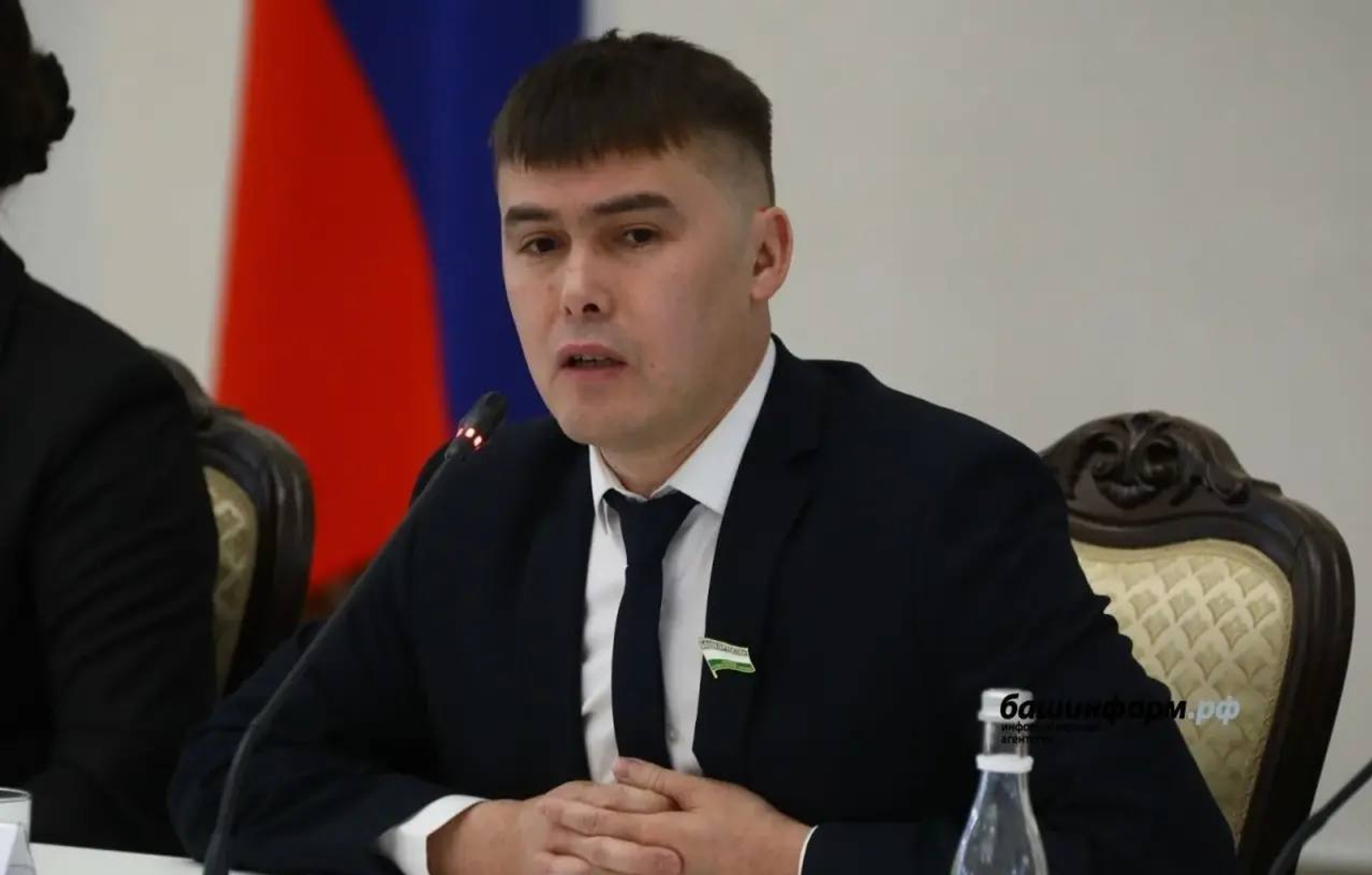 Айгиз Баймөхәмәтов үрләне!