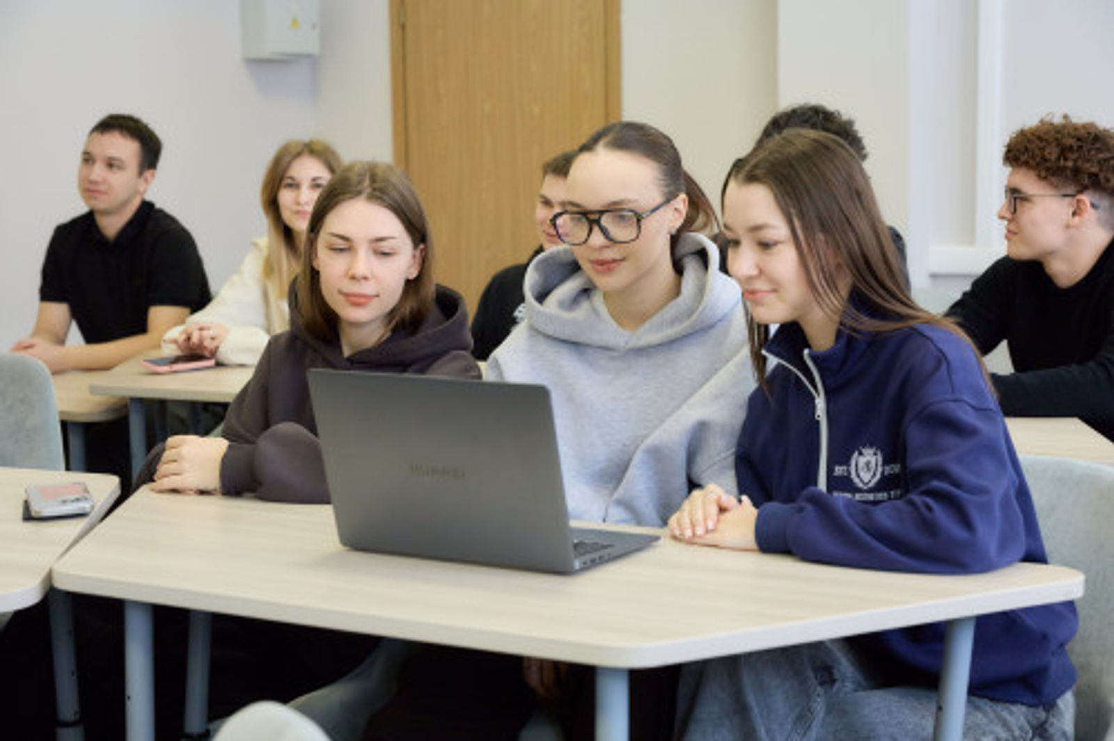 Ватан ПО-һы нигеҙендә - мультивендор ИТ-лаборатория