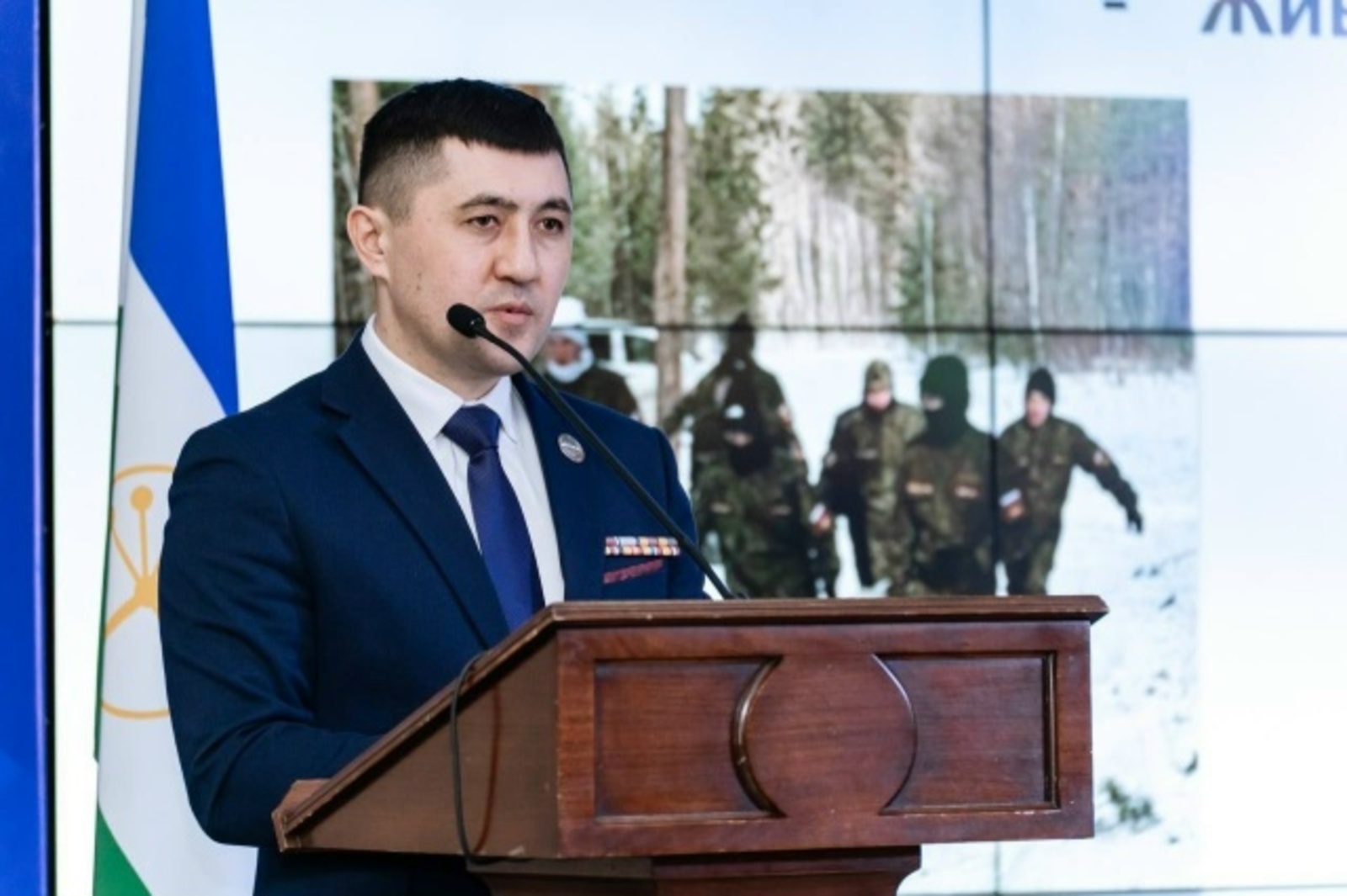 Оскар Ситдыҡов төбәк МХО ветерандары ассоциацияһы эше менән таныштырҙы