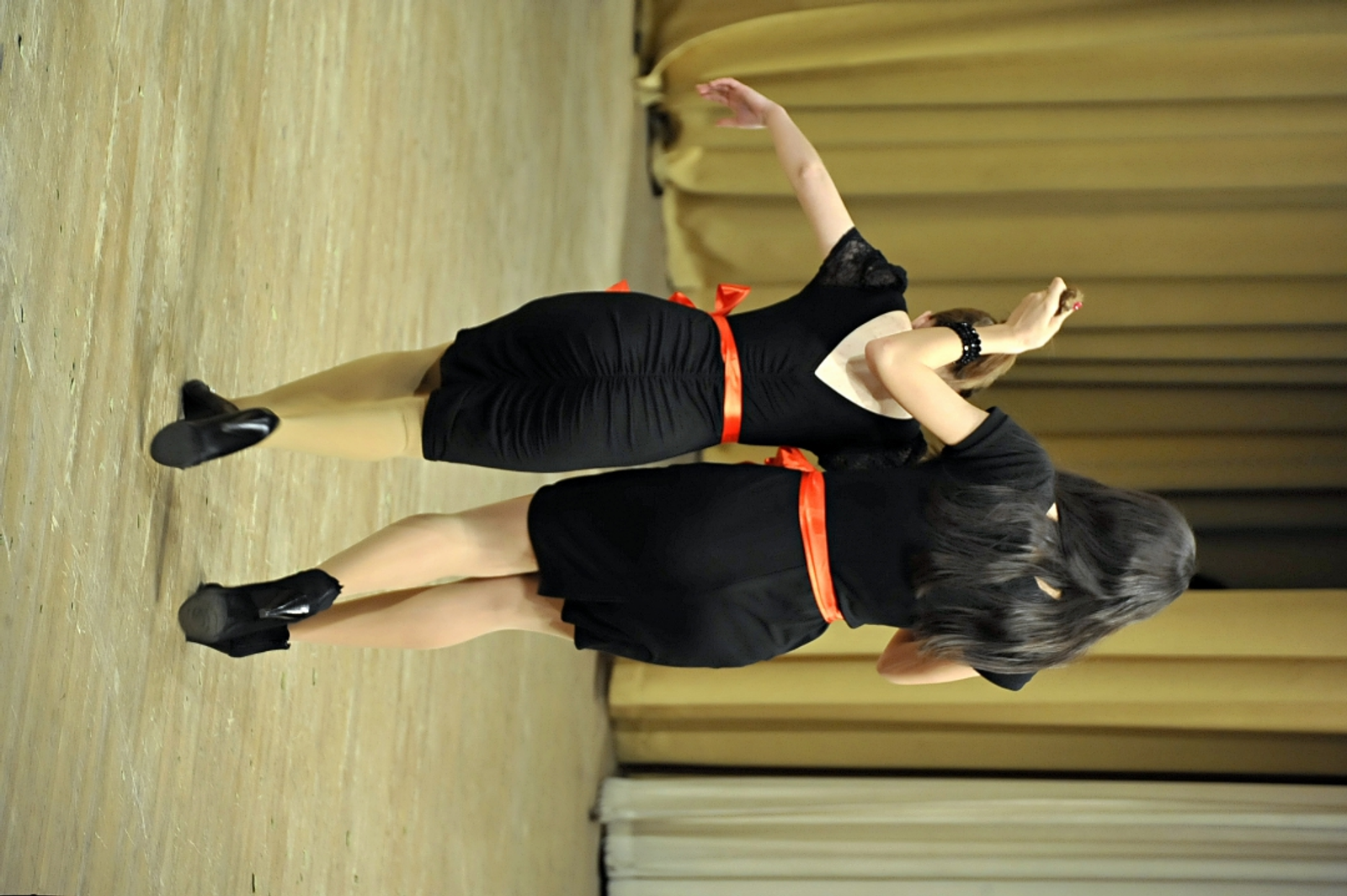 Көнө буйы йоҡо килеп йөрөй ҙә, ә как төн етһә - "чери черри леди!!!"