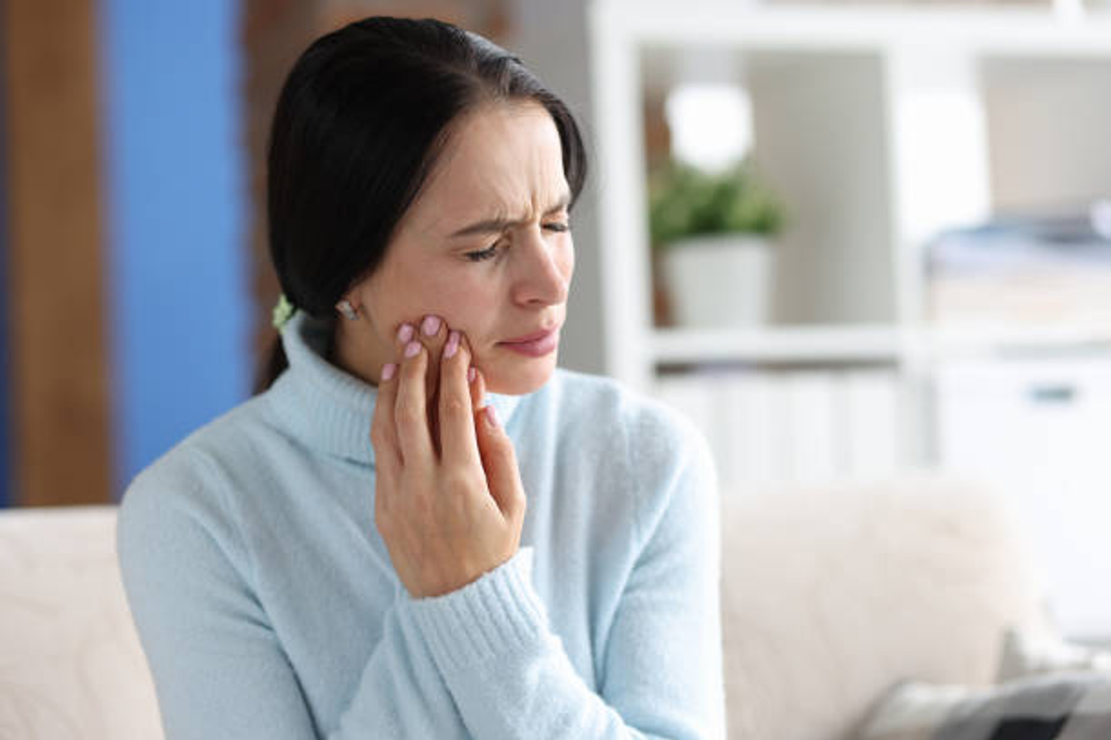 Коронка аҫтында теш һыҙлаһа...